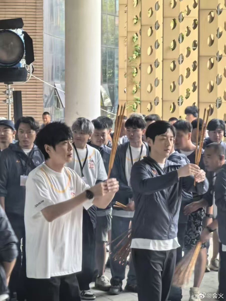 年会不能停2有张若昀张若昀年会不能停2开机路透期待张若昀 ​ ​​​