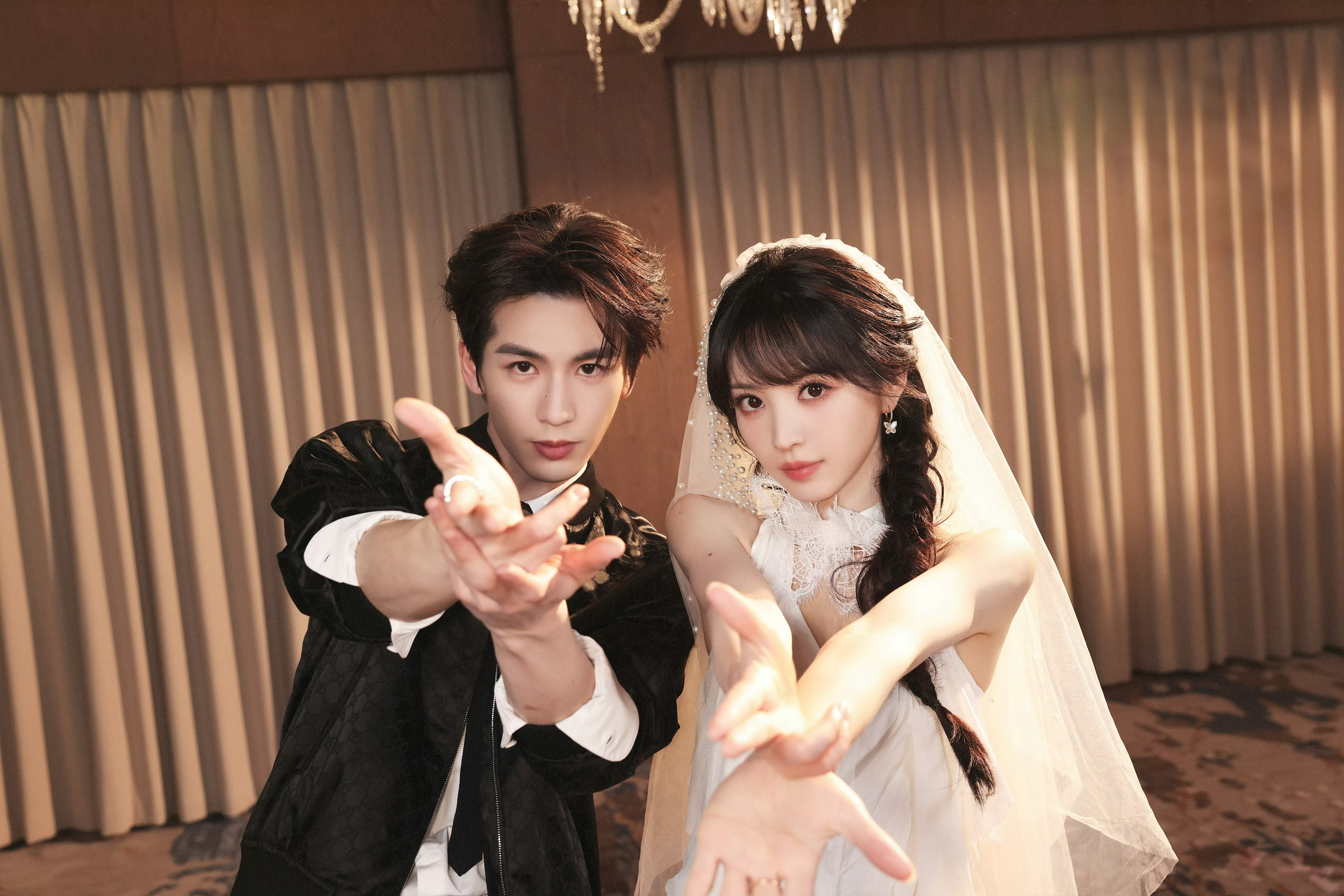 看我看剧伤心，爹妈就这么萌萌地来哄我了 