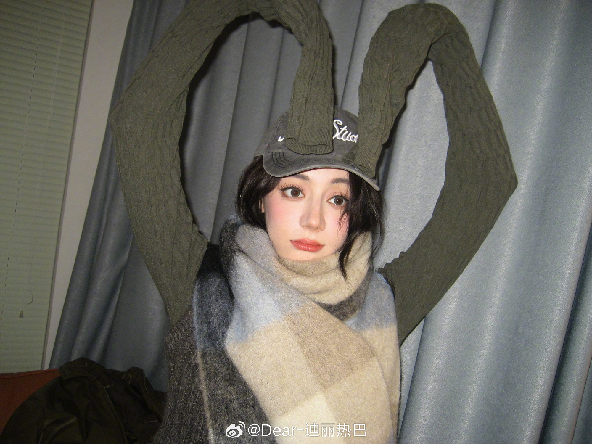 迪丽热巴我连心疼你都有时差 dlrb 迪丽热巴走路腰发力 分享欲原来是最高级的浪