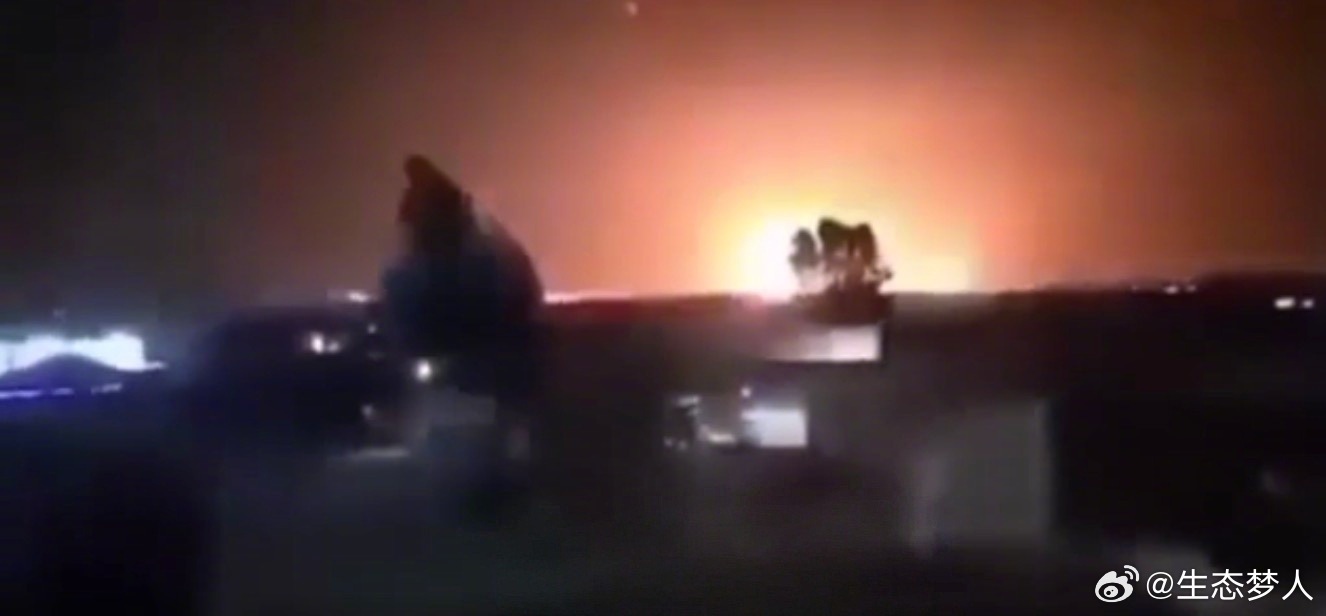 美以伊最新局势 伊朗称击中了美空军基地大楼   央视总台记者，当地时间3月3日，