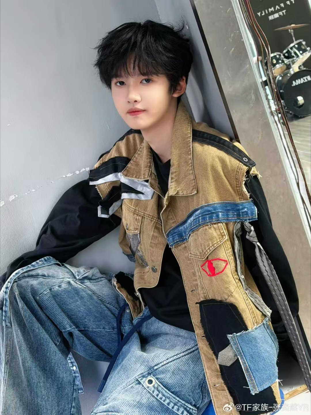 张奕然训练日常plog奕然午间日常更新啦～特别清新帅气的一组照片呀～期待努力训练