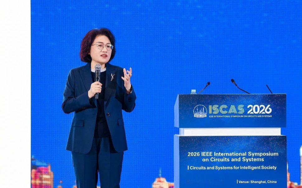 华为麒麟2026手机芯片今秋面世在外部技术限制与全球光刻工艺逼近原子物理极限的双