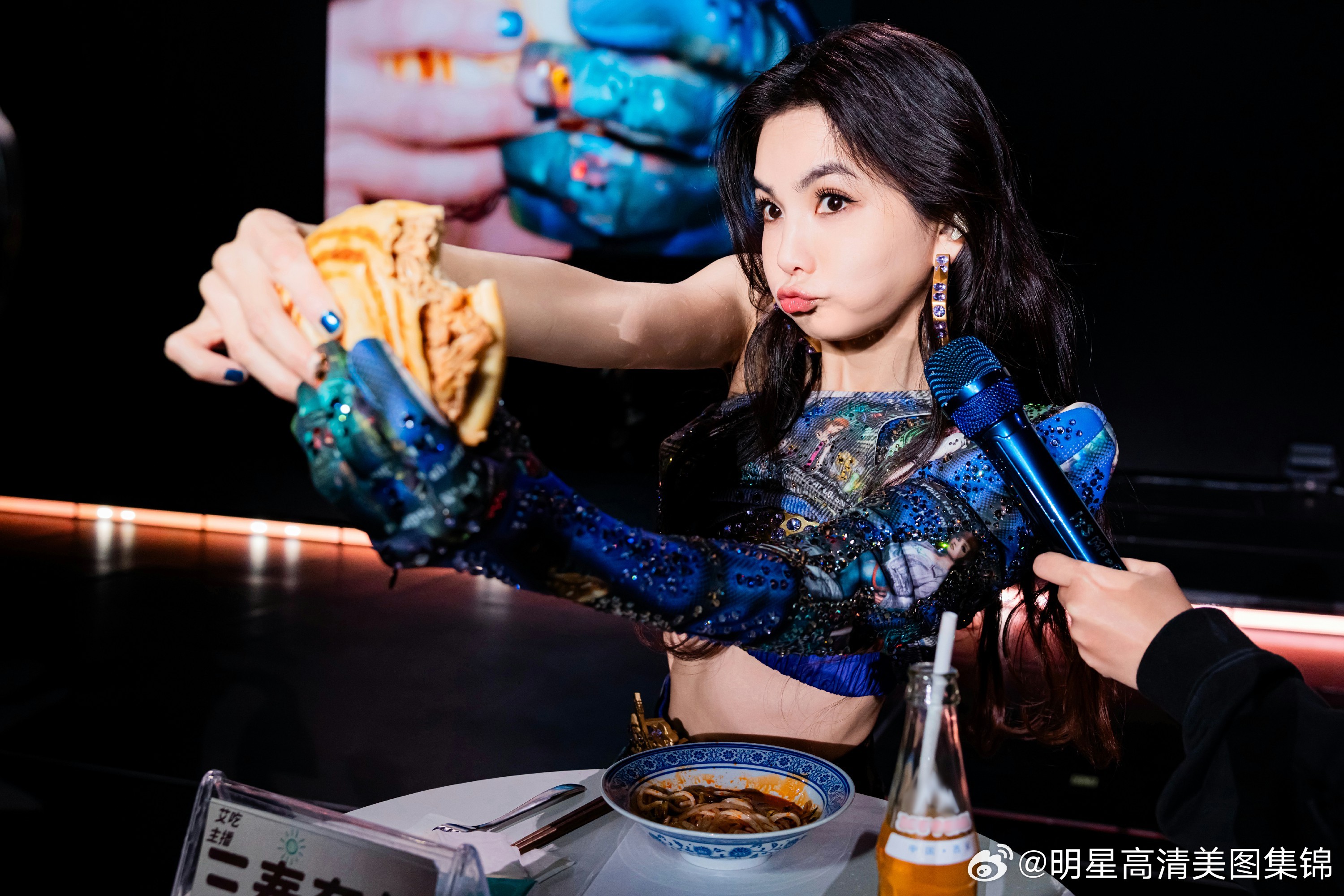 陈嘉桦 Ella陈嘉桦「艾拉主意」巡演西安站两晚连唱 名场面引发全网出圈热议 继