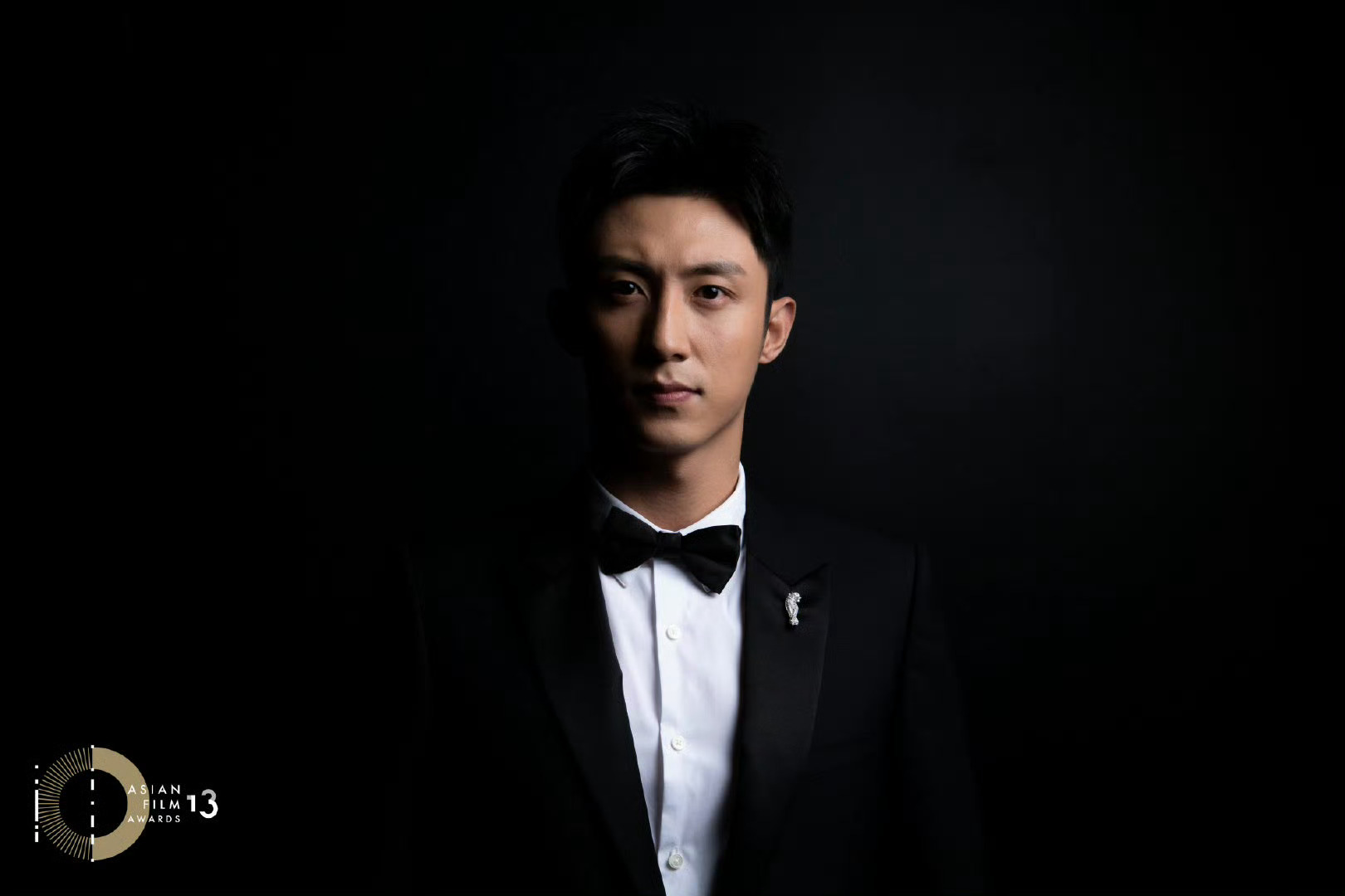 这张公式照可太帅了Johnny HUANG Jingyu | 黄景瑜Award 