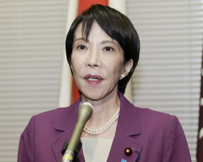 日本通告，如果中国不让步，就驱逐外交官，话音刚落空军王炸来了，日本这次的通告来得