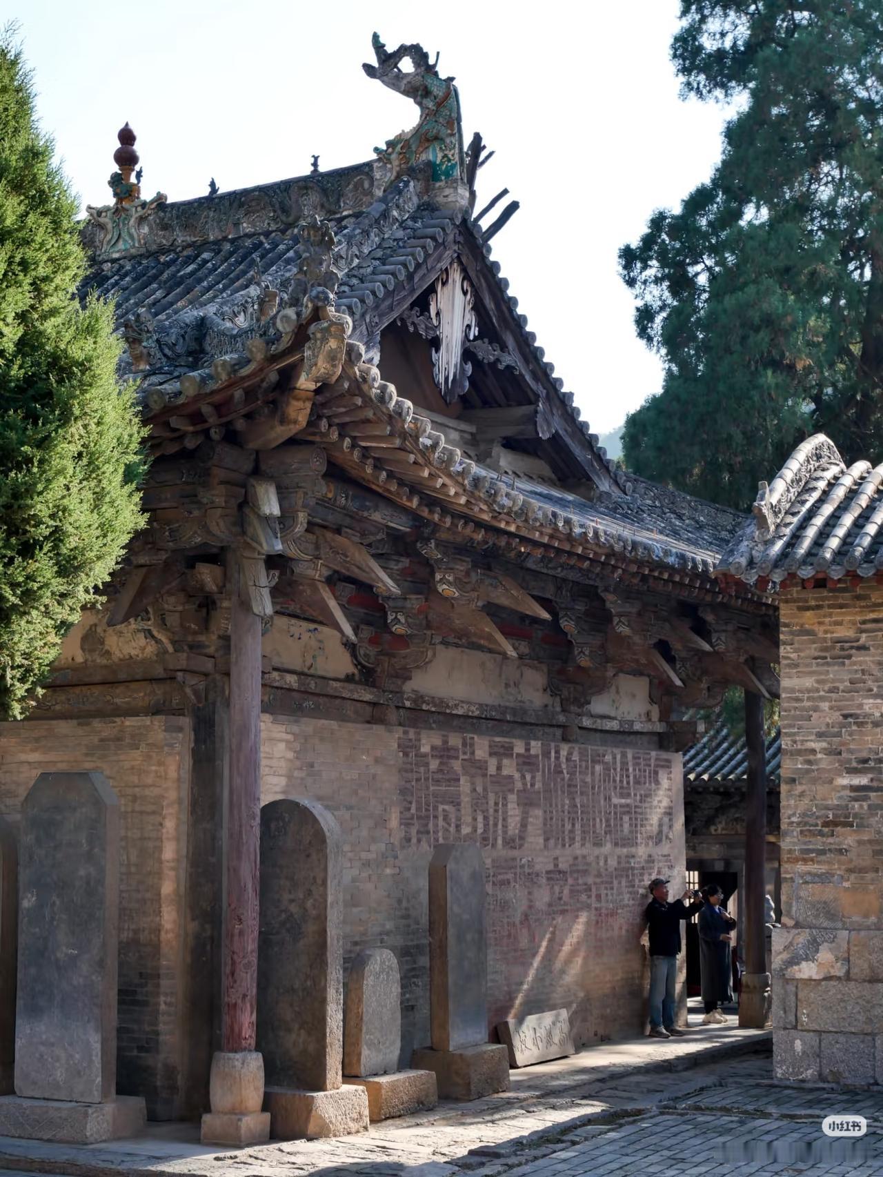全国唯一集齐六朝木构的寺院
在长治平顺县的深山里，藏着一座让古建爱好者跨省奔赴的