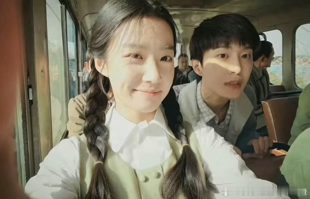 有消息称第二部将围绕庄图南和李佳的创业故事展开。范丞丞卢昱晓会二搭吗？ 