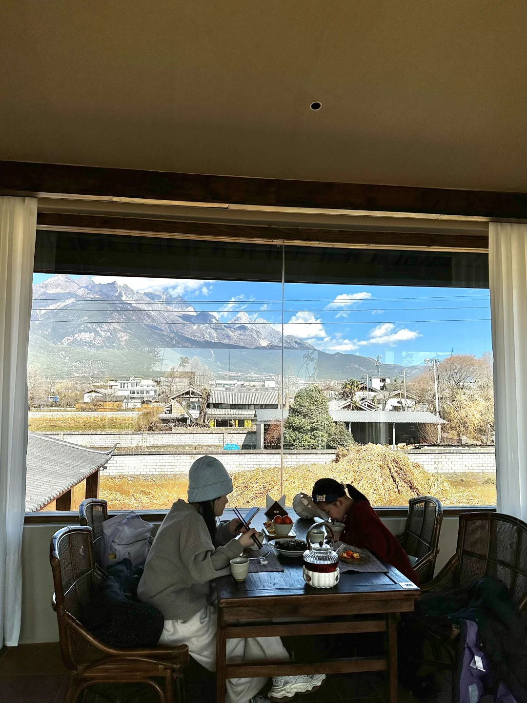 谁在丽江把雪山当餐桌啊！！！