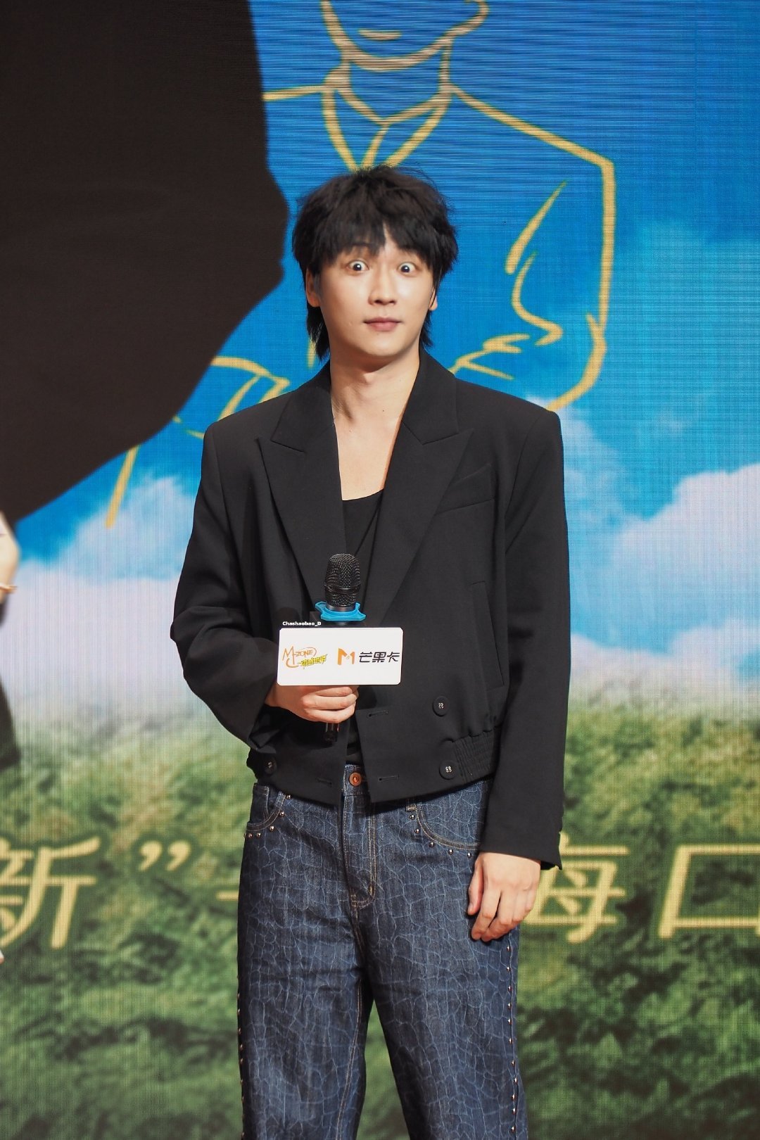 王赫野送考人是吴泽林 救命！这俩凑一起我直接脑补十万字兄弟情。王赫野吴泽林，你们