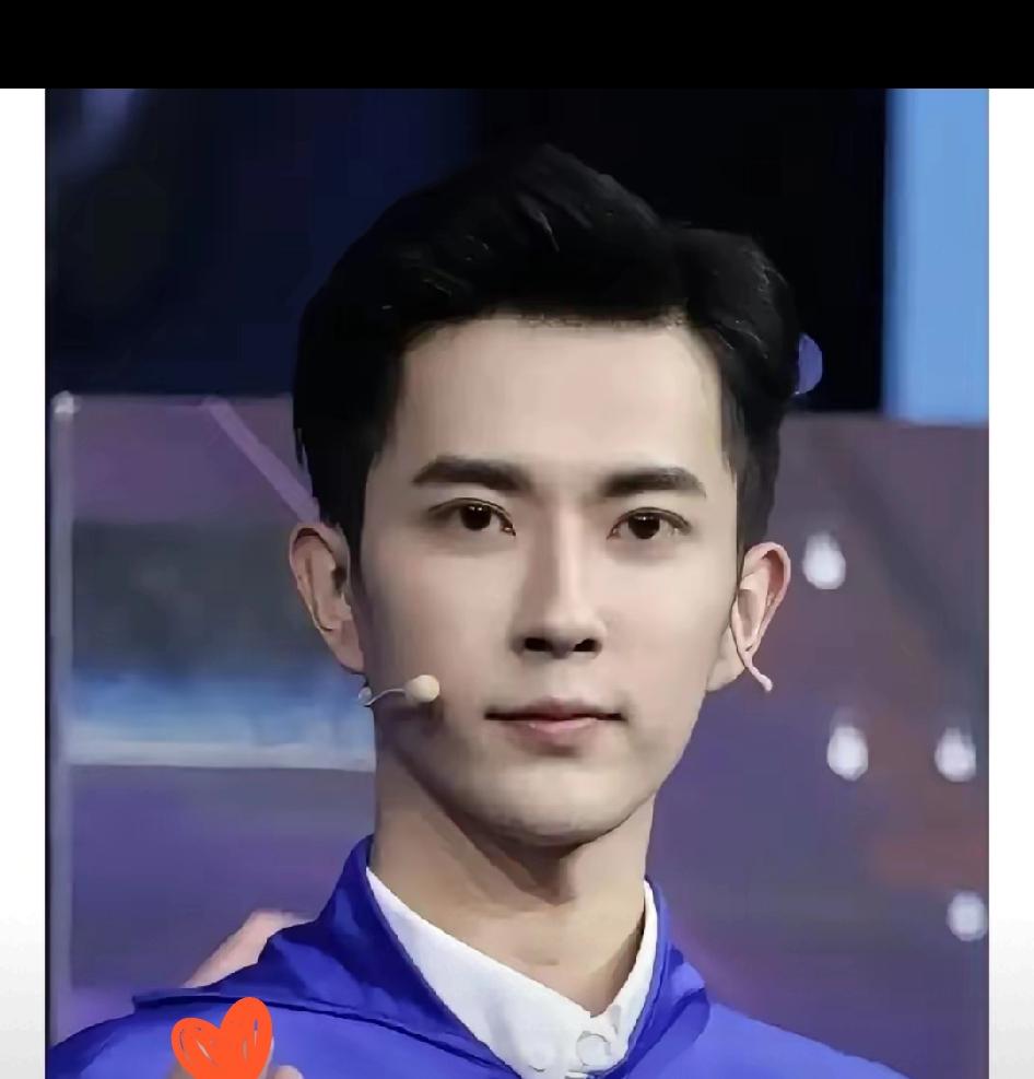 我赌萌萌会火成娱乐圈“常青树”，核心根本不是包装和人设！
 
现在内娱不缺帅哥，