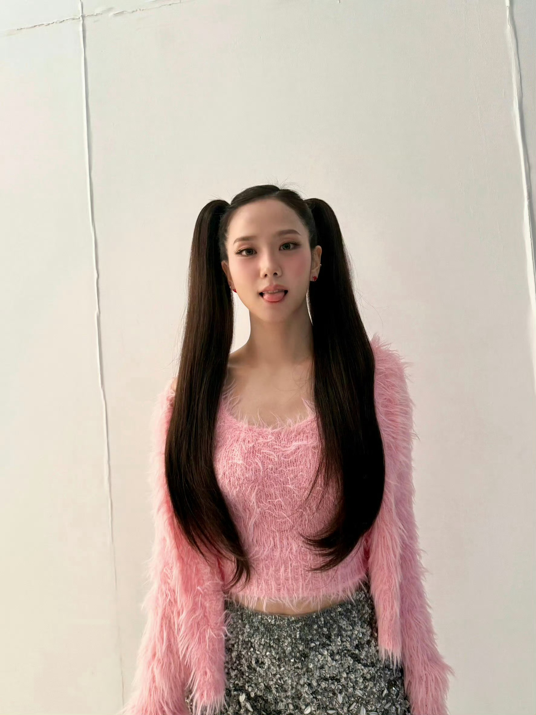 Jisoo ✖️粉色系双马尾造型[送花花] 