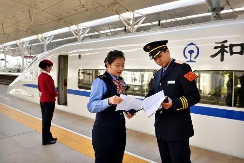 劳务派遣有人愿意去吗? 劳务派遣岗挤破头！铁路乘务员15:1抢破头，女性图啥？答