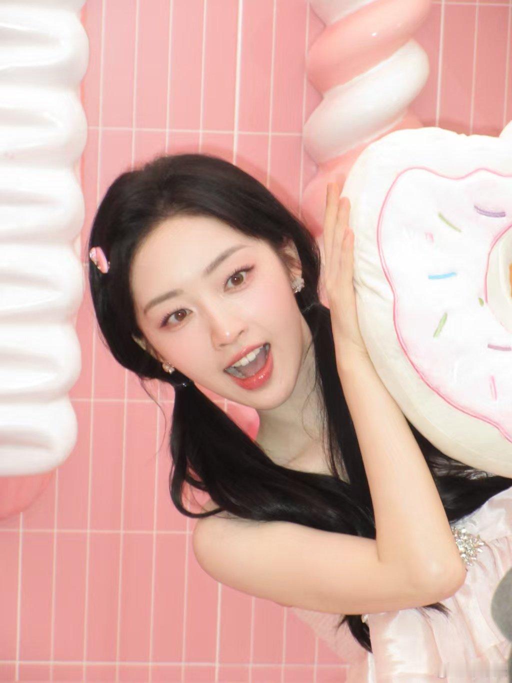 邓恩熙双马尾少女感邓恩熙七夕爱情宣言 可爱的恩熙~ 