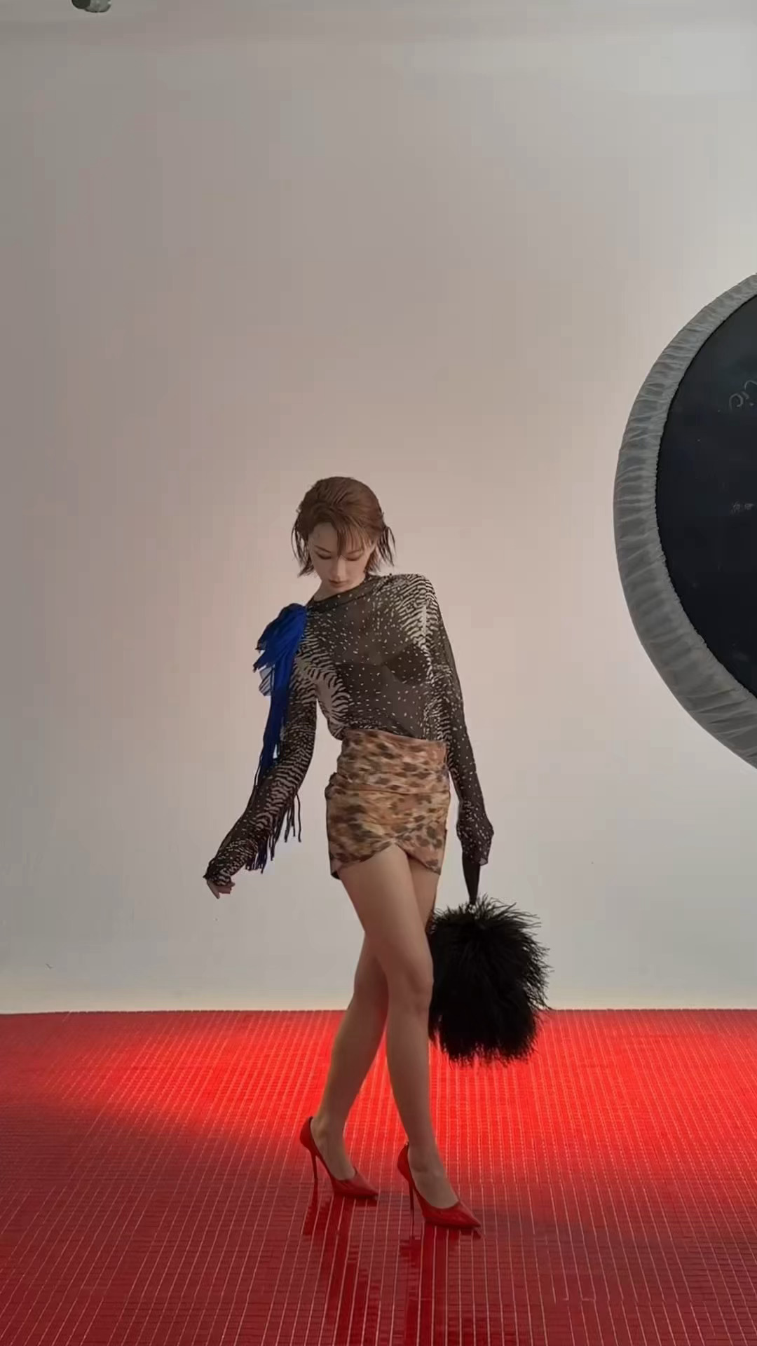 黄灿灿  每一帧动态 都是不断突破的自我 