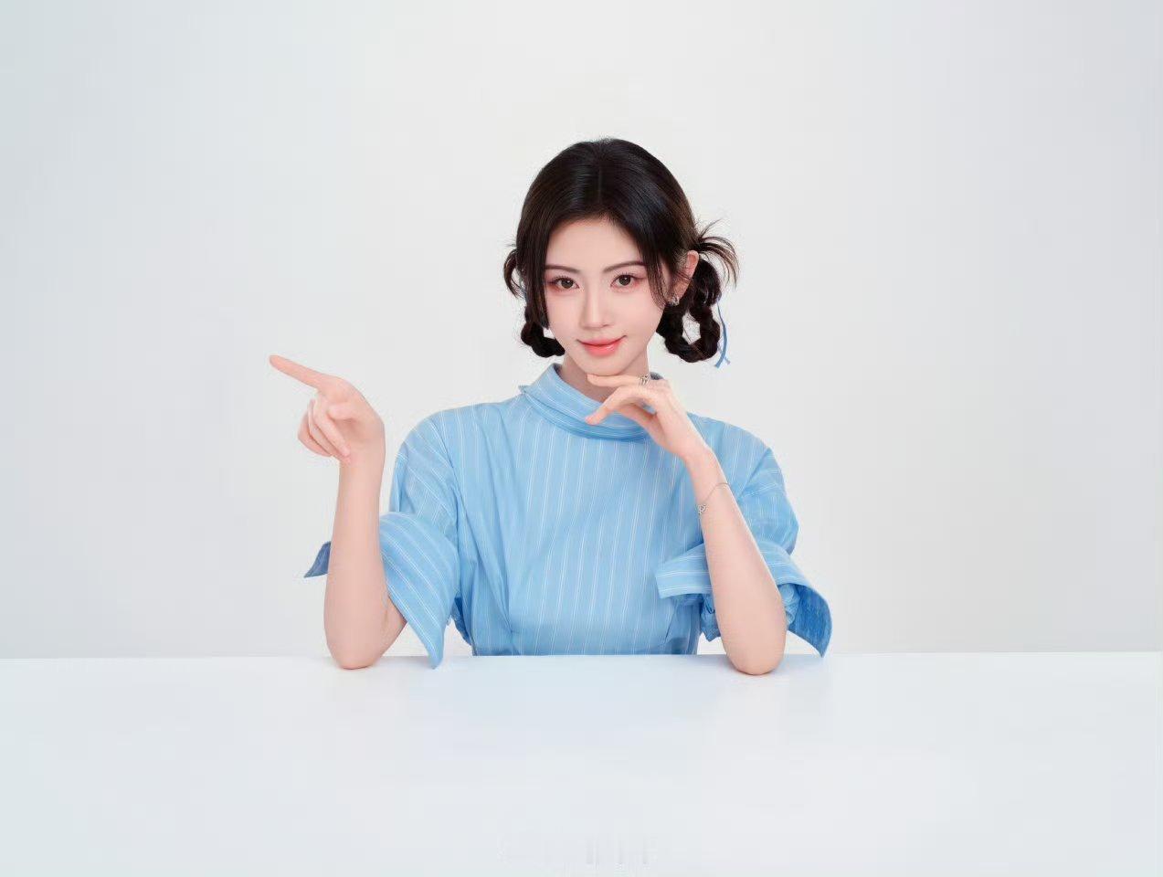 jjy鞠婧祎露芜衣jjy鞠婧祎苏绿夏亲爱的 别哭 我看见了你照片里眼角泛起的光