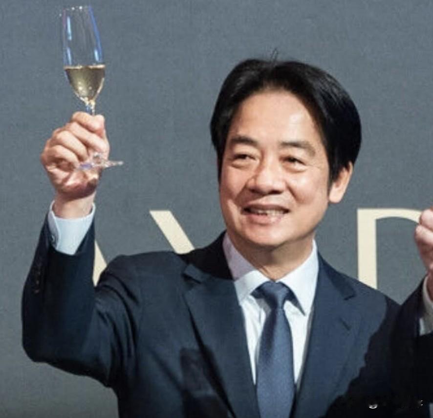 台湾当局陆委会再次跳脚了。这表明我们做对了。

 大陆近日频频出招，民进党可以说