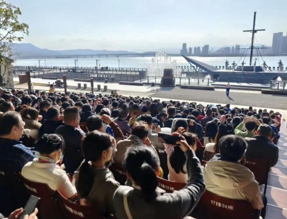 《最忆船政》已累计接待国内外观众近20万人次，成为福州文旅新标杆公演以来，专程为