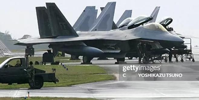 我国还没动真格！美国8200万美元军售日本，110公里射程的精确制导炸弹一到位，