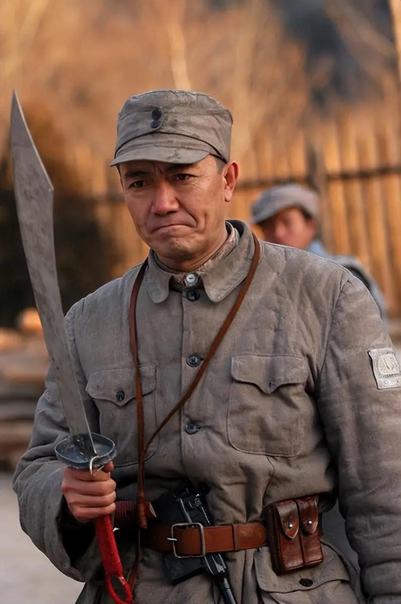 中国可利用和巴铁的关系在中东展露一下军力，这样在亚太美国就会有所忌惮，单一个日本