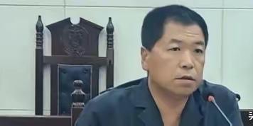郭洪波大概率会永久离开屁股底下那把法椅🪑。因为那是公平公正的象征。屁股坐歪了，