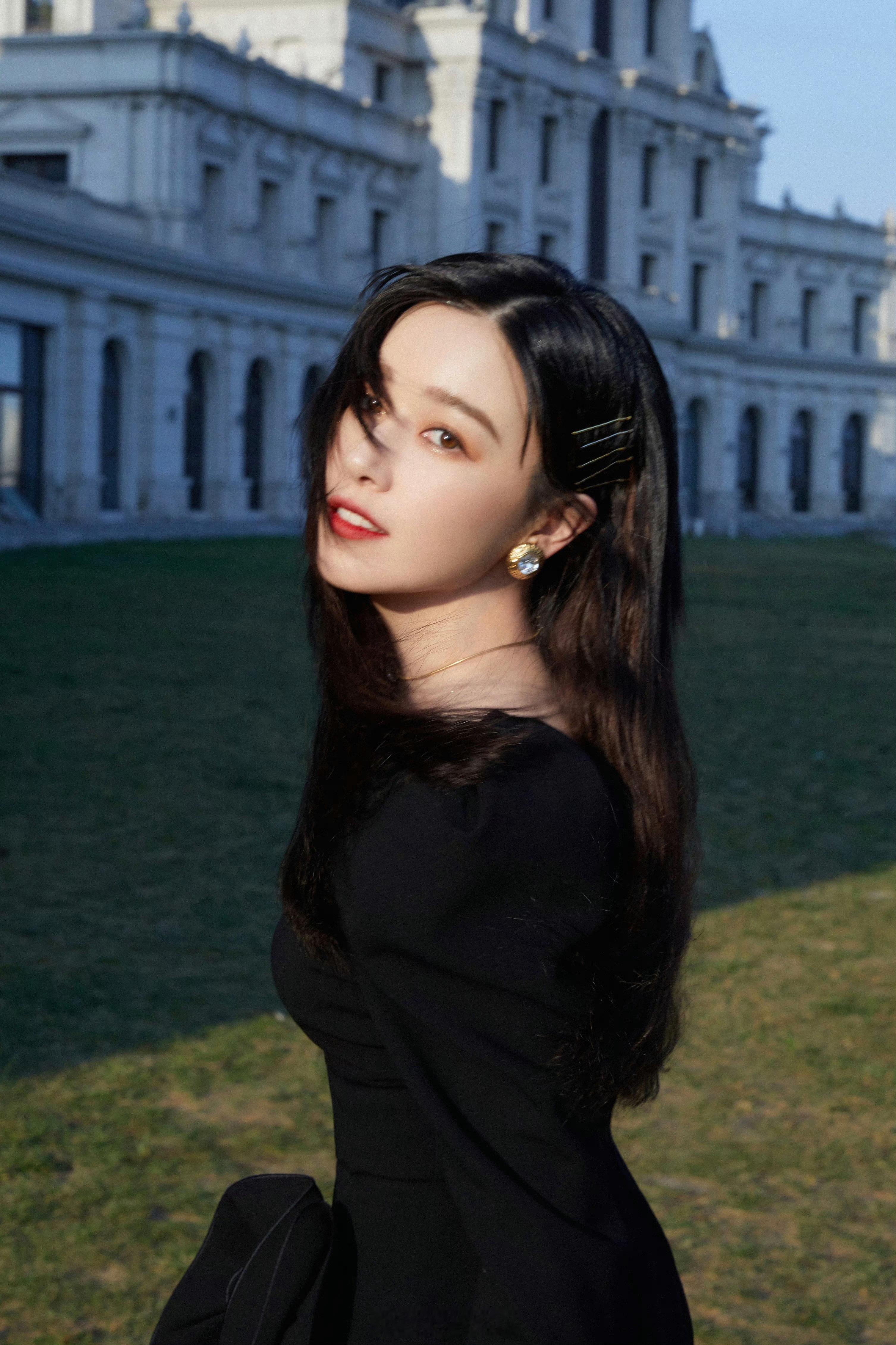 阚清子 