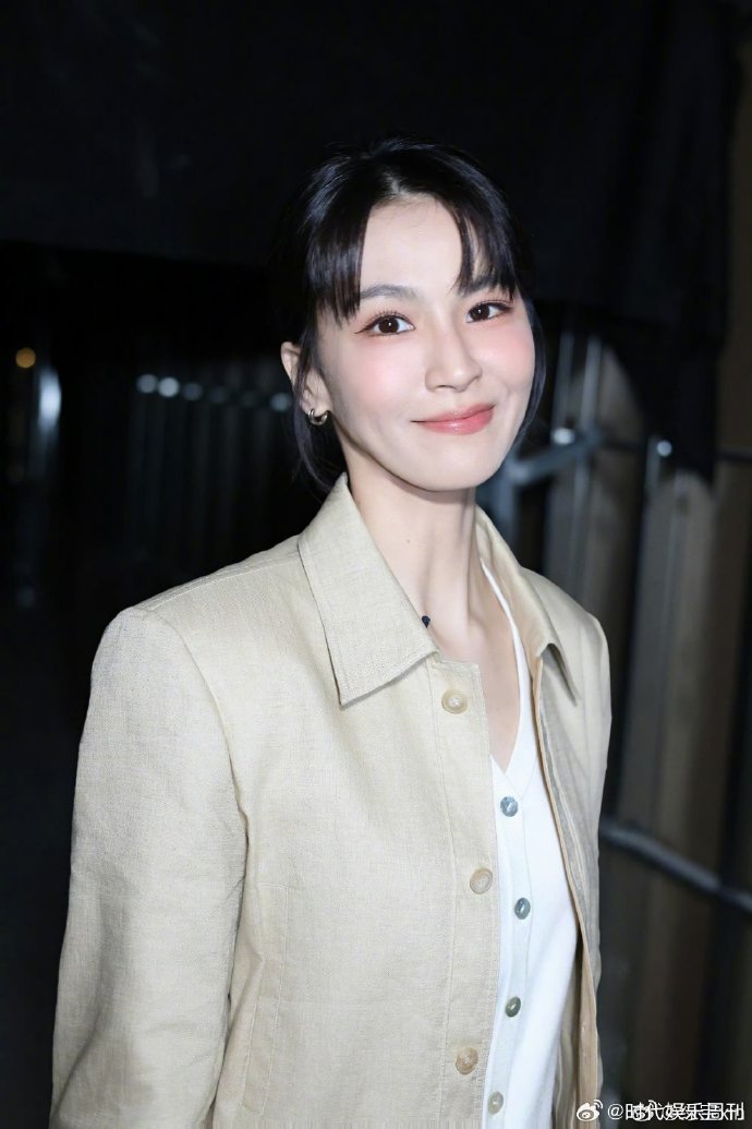 范玮琪回应歌手范玮琪回来了曾沛慈浪姐现场人气浪姐直播终于等到范玮琪再度登台，她也