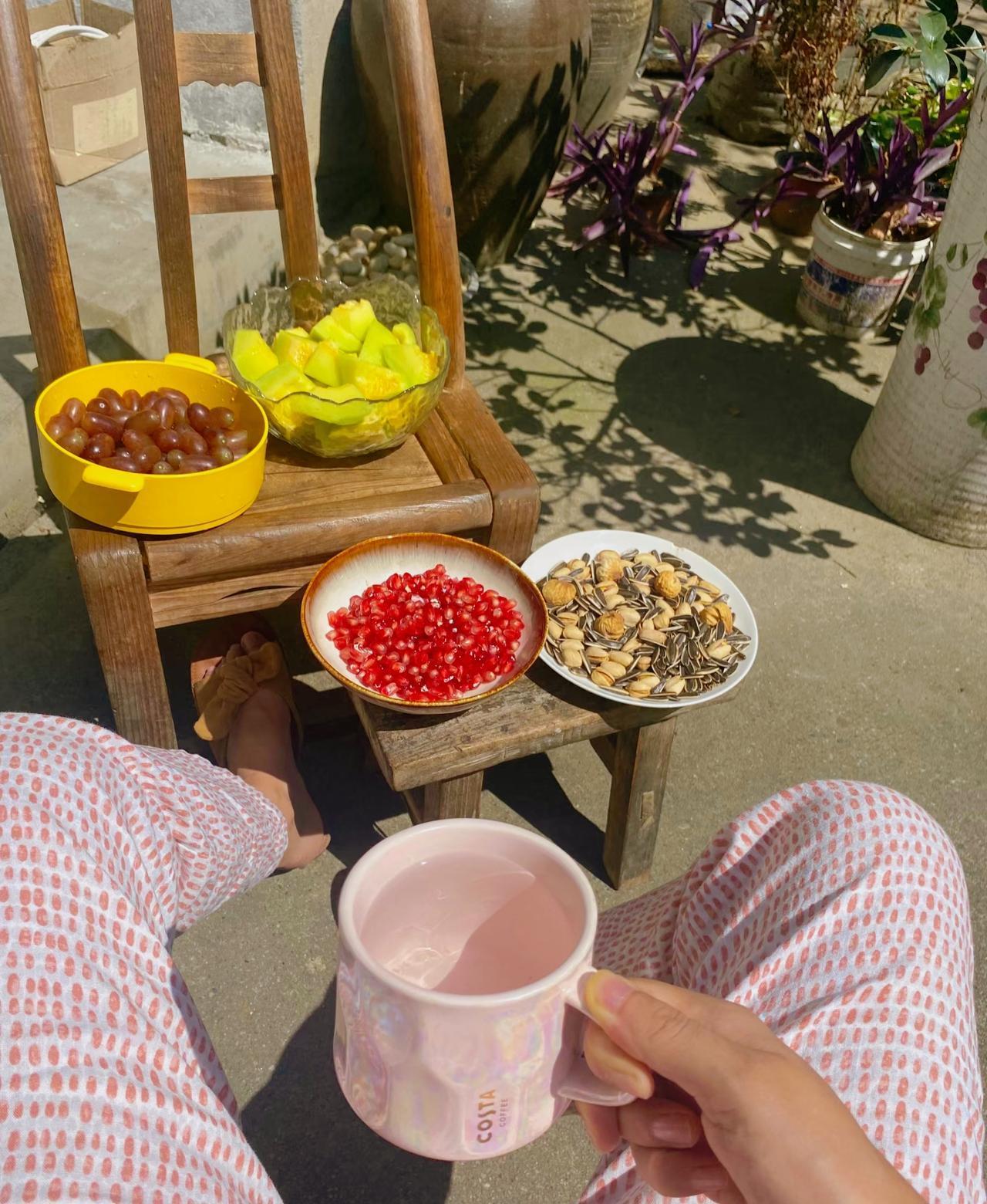 要写微头条挣钱先做自己，去真实的表达自己。做自己的独点。
首先的明确一个观点，文