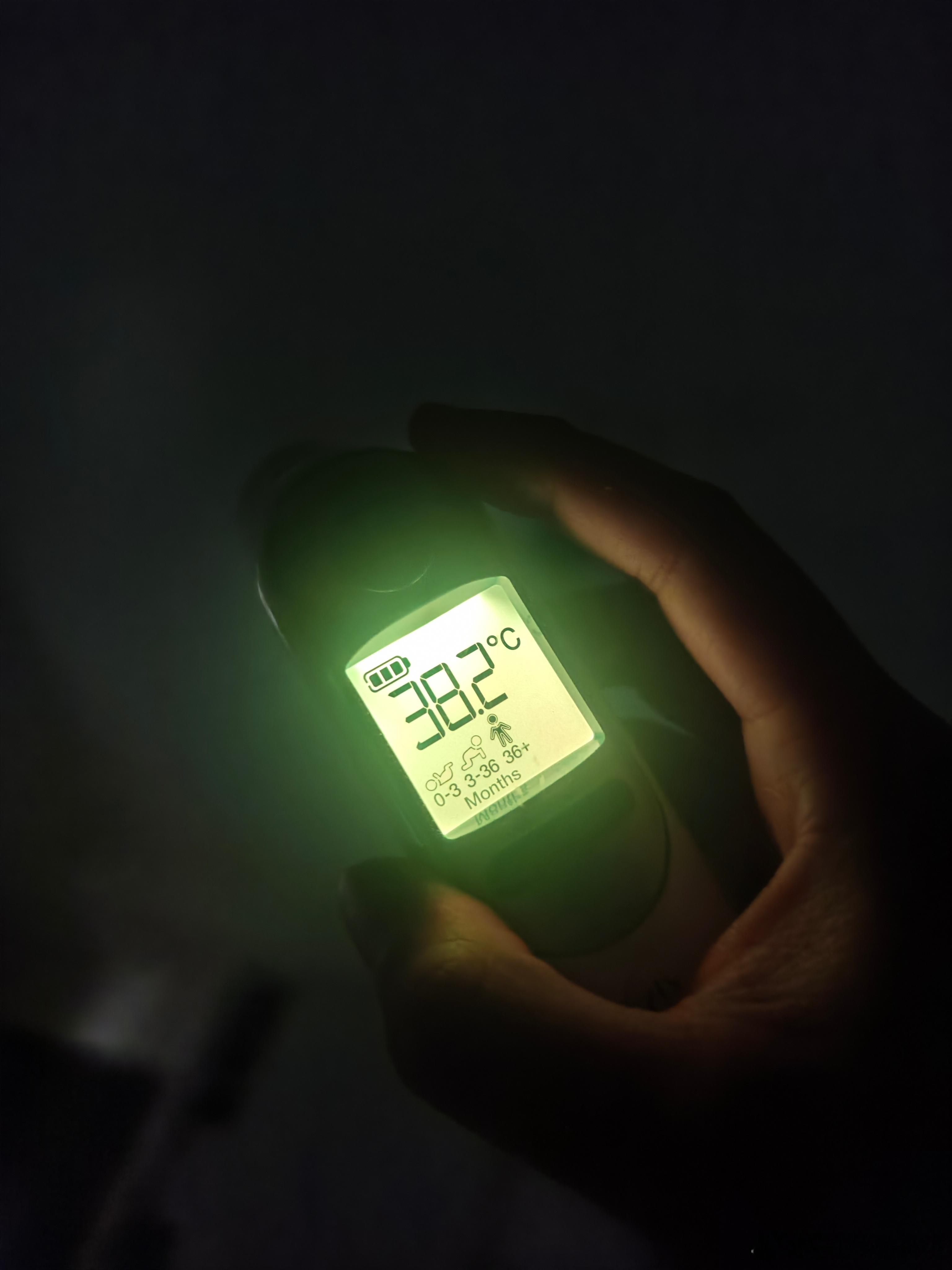在不退烧明天估计得再跑一趟医院去拍CT了[裂开]发烧第五天 ​​​