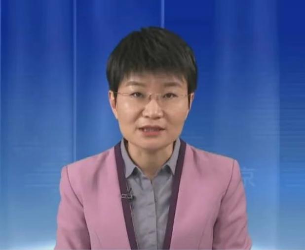1999年，那一夜改变了一条人生轨迹。

驻南联盟大使馆被炸的新闻在电视里反复滚