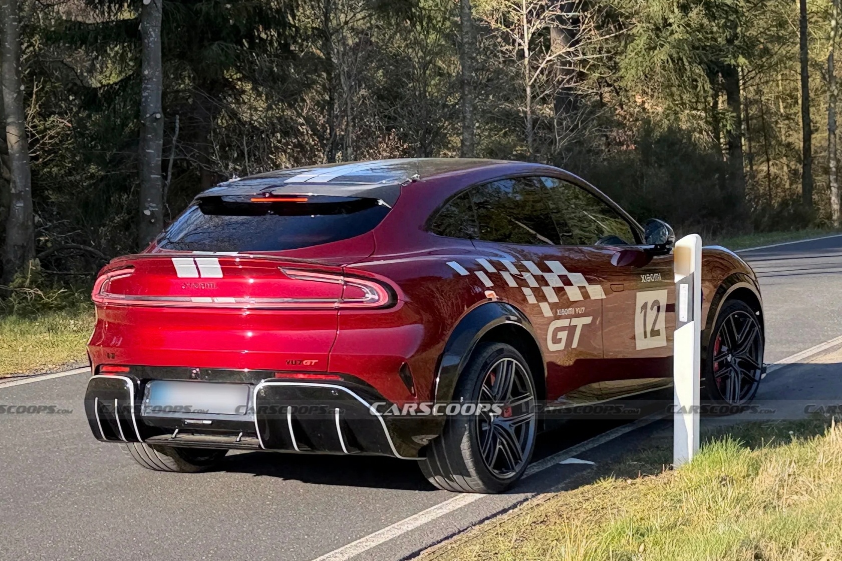 小米YU7 GT在纽北频繁曝光，快要发布了？发布的时候，难不成直接公布纽北圈速？