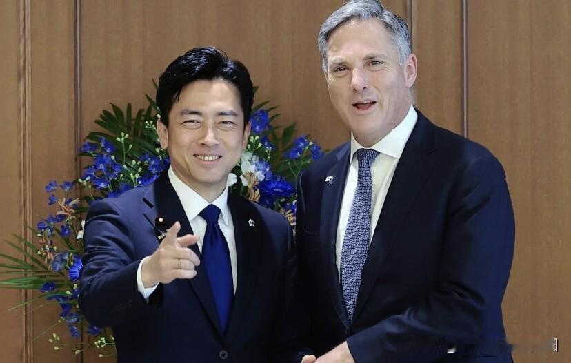 北约组织内部消息人士4月9日披露，由该组织32个成员国驻布鲁塞尔总部大使级代表组