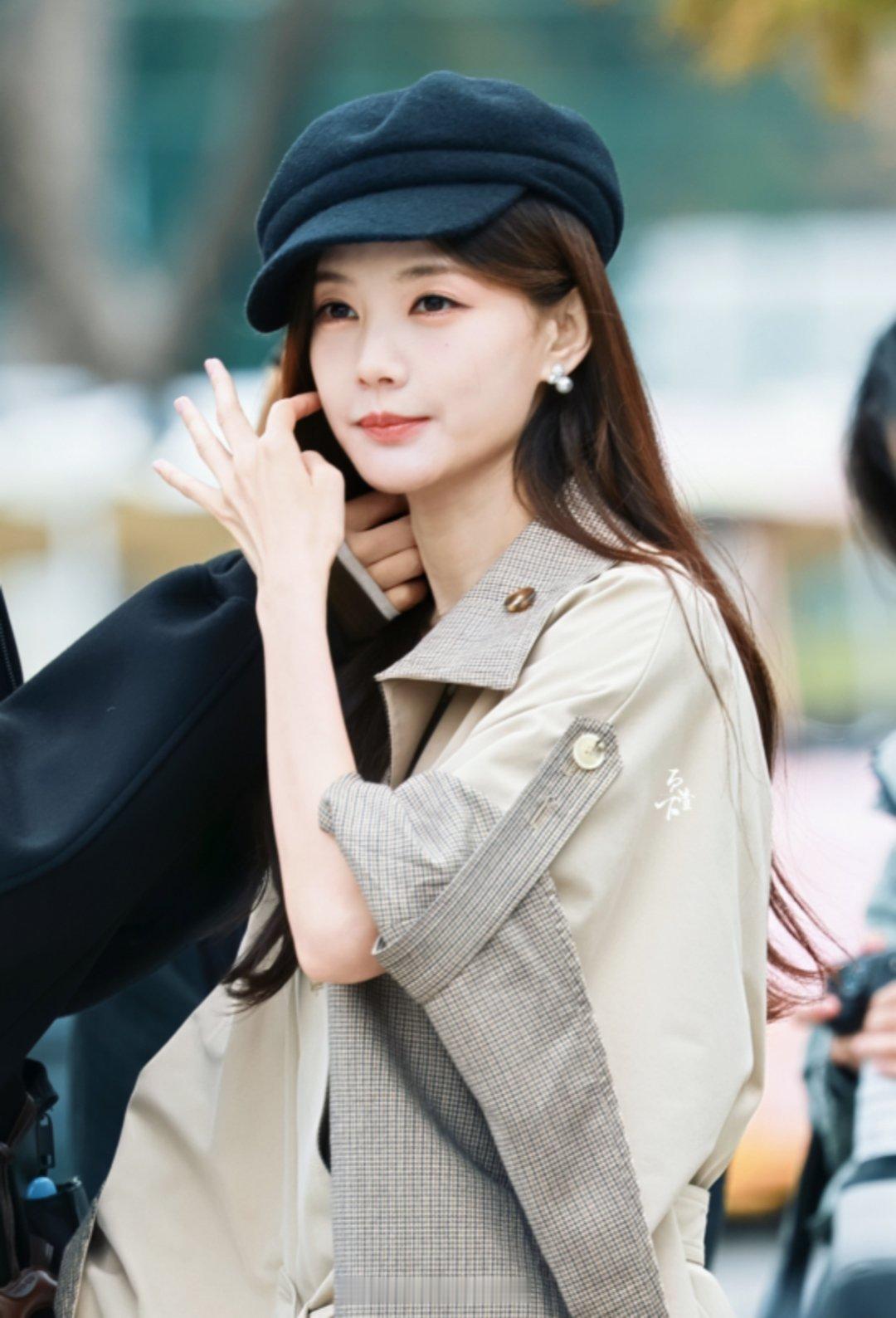 李一桐工作室公示全平台告黑，已提交立案！一路看过来的都知道李一桐wwzz，桐姐做