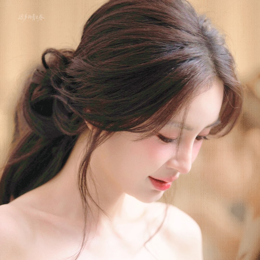 angelababy 纽芝兰代言人angelababy杨颖 少年跨过泥泞，执灯直