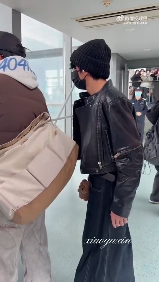 穆祉丞气红温了穆祉丞被私生气到红温看得出穆祉丞很生气了，气的红温了都！私生太过分