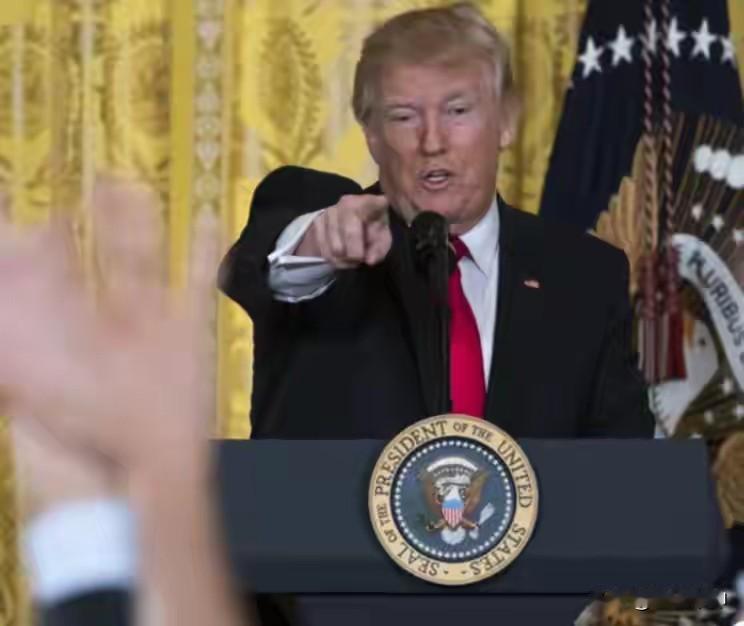 特朗普总是喜欢推陈出新，今年G20釜山峰会上搞出G2新说。明年G20迈阿密峰会会