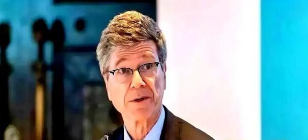 美国经济学家一语惊醒梦中人：中国可不是美国的敌人！真正让美国夜不能寐的，是中国仅