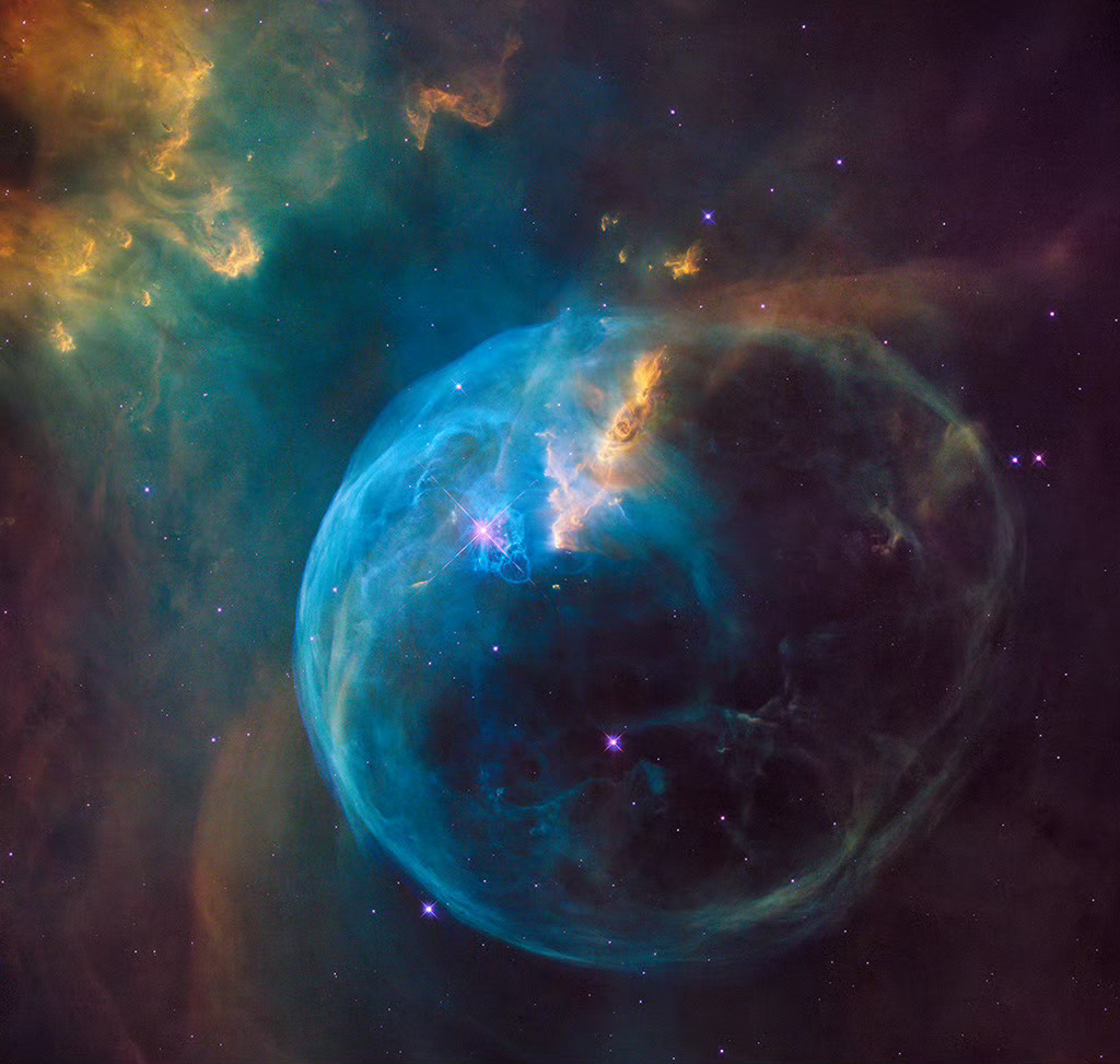 #每天一天文图# 这团由大质量恒星所吹成的星际魅影,意外拥有很熟悉的形状。它的编