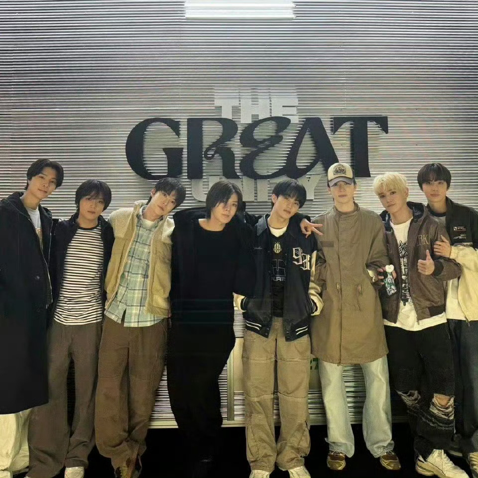 NCT127全员同框照 