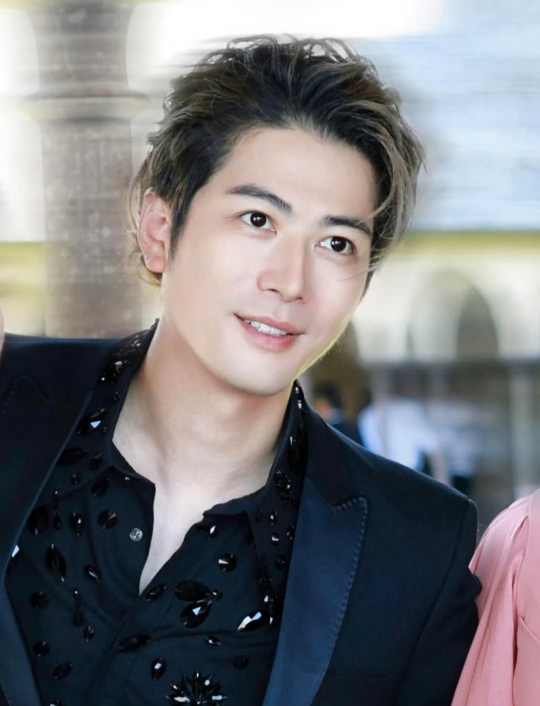 陈学冬12部主演作品11部无法上线陈学冬怎么了？为什么这么久不出现 ，我已经两年