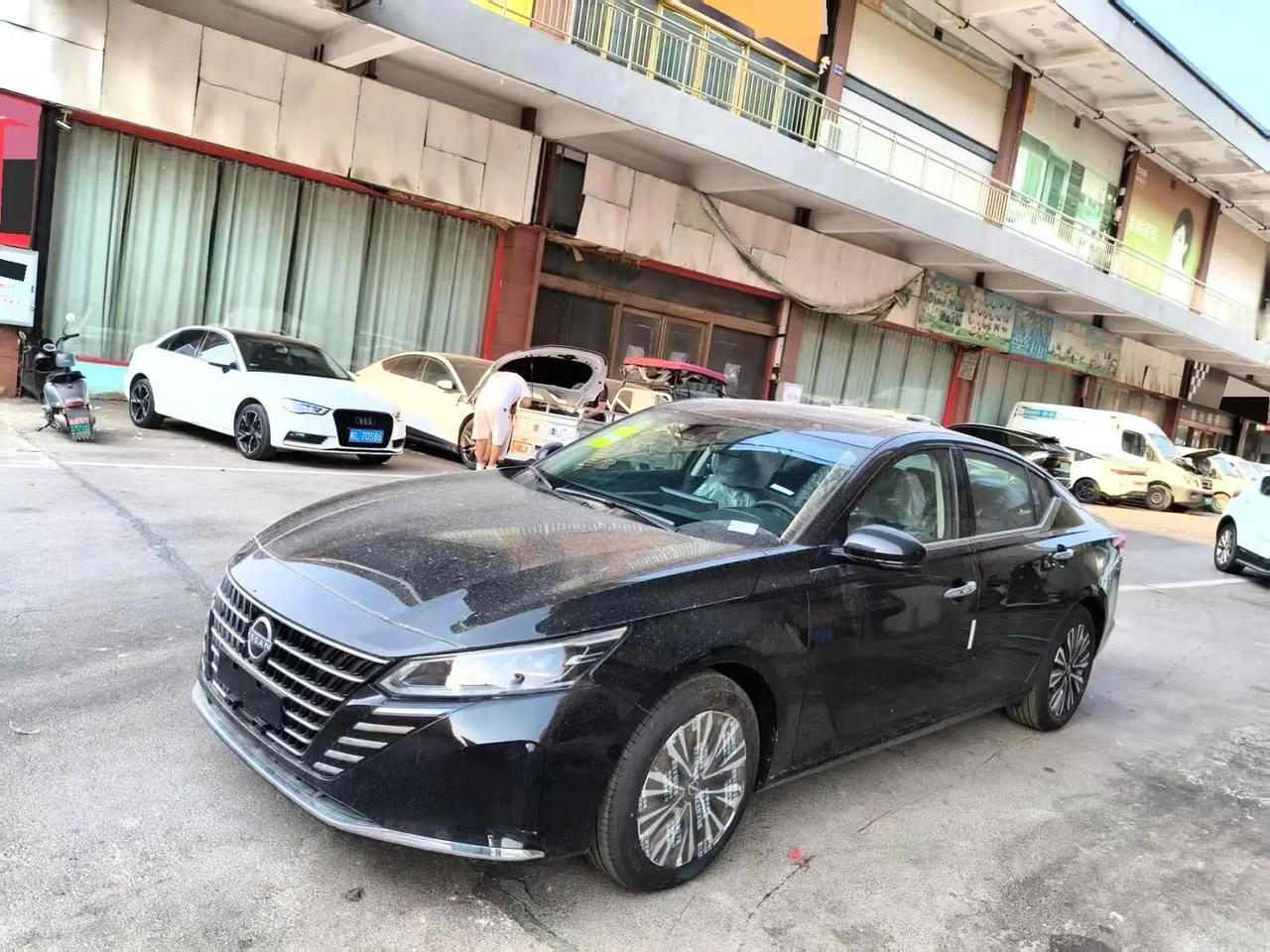 日产 2024款 天籁 2.0 无级 SV 黑金版 全新车
包牌落地11.5【来