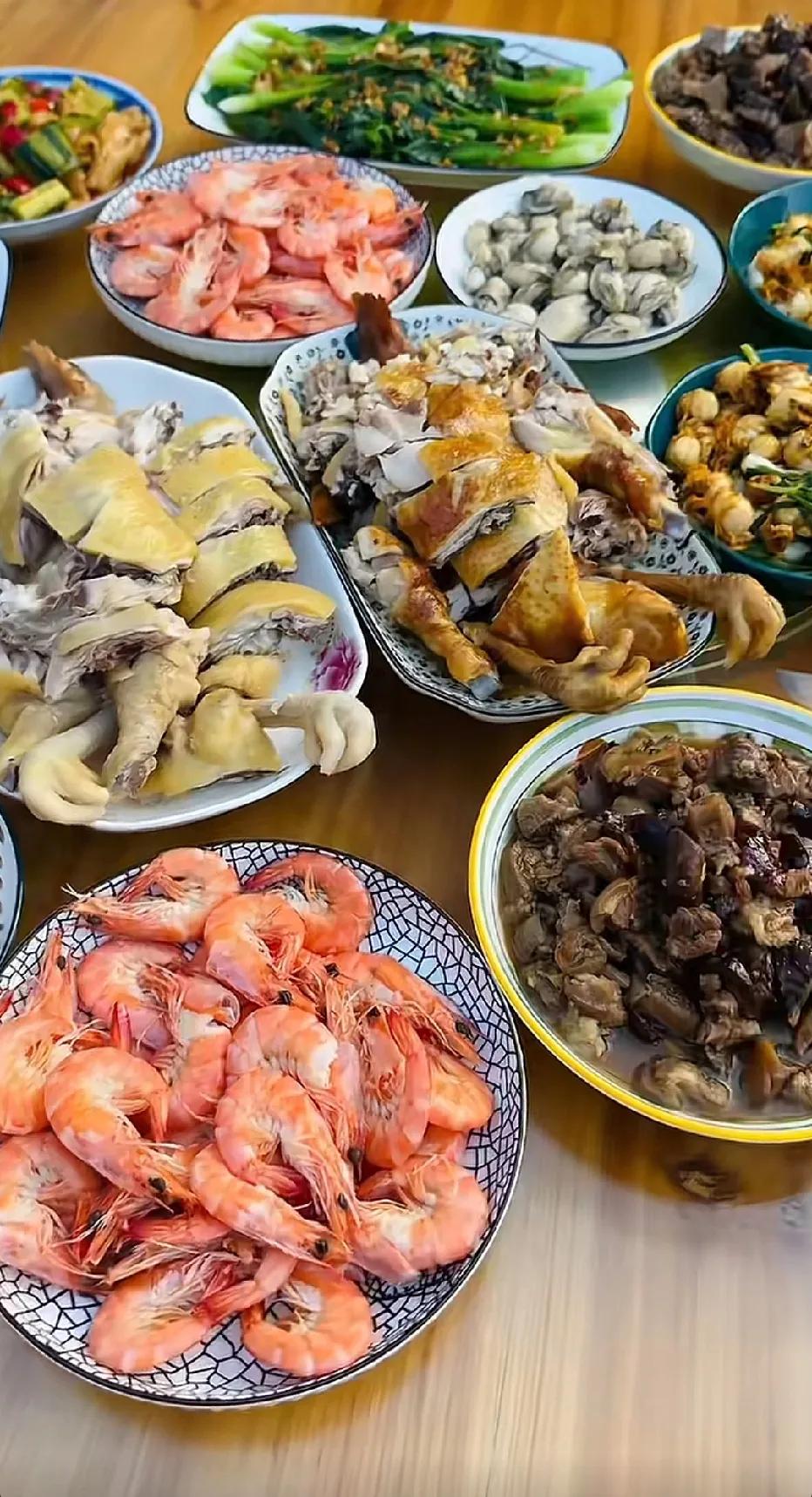 这桌菜，在两广海南，是什么水准？