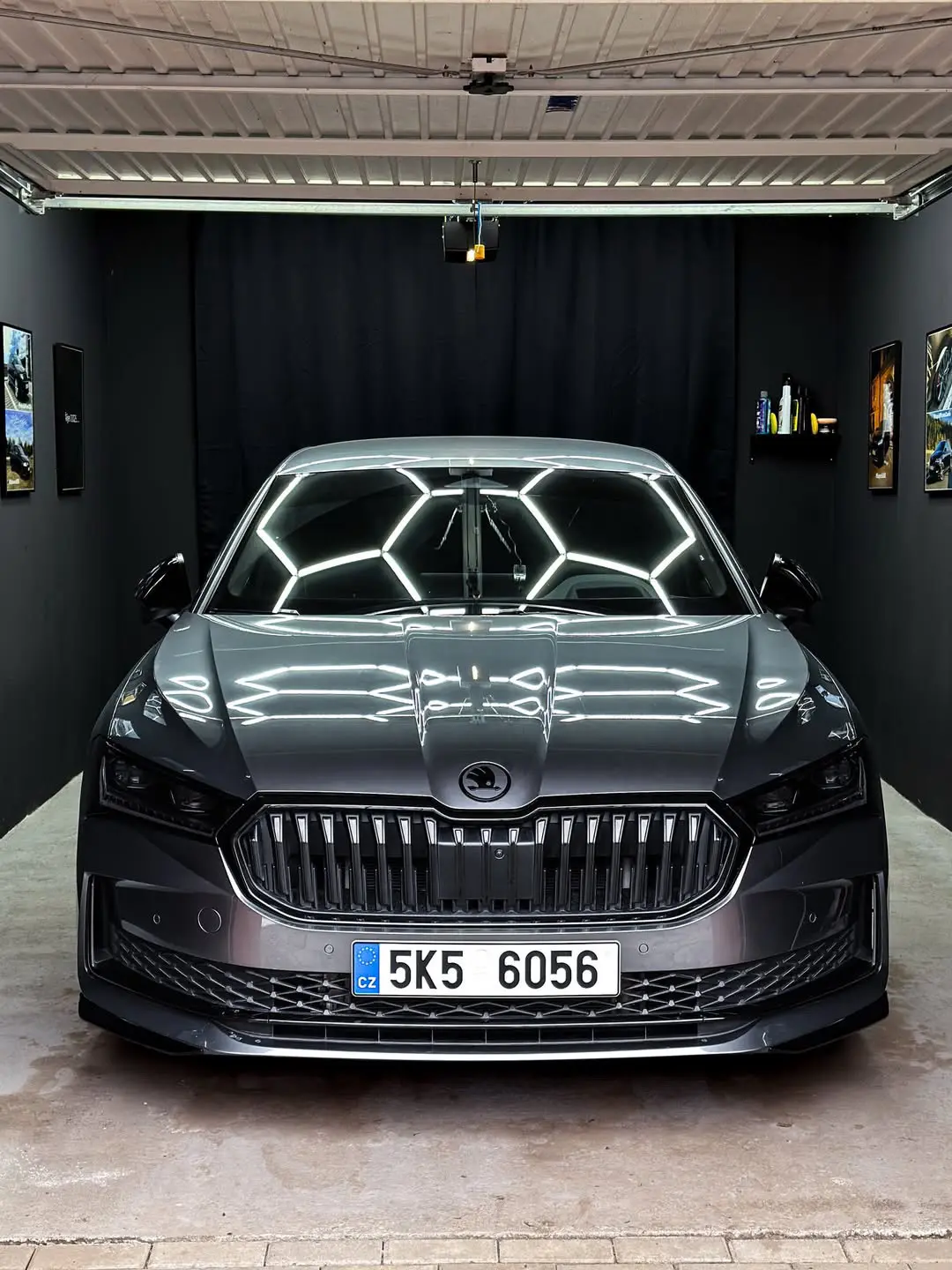 站在边缘，才能更好地观察和思考。