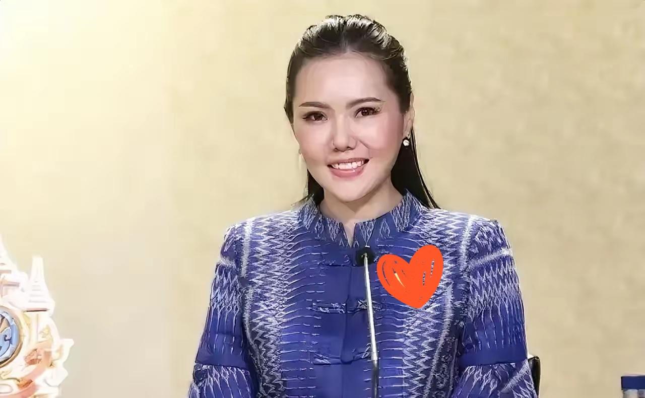 快讯，快讯！
泰国财政部长官宣布
​10月7日，泰国财政部长官宣年底前推44亿泰