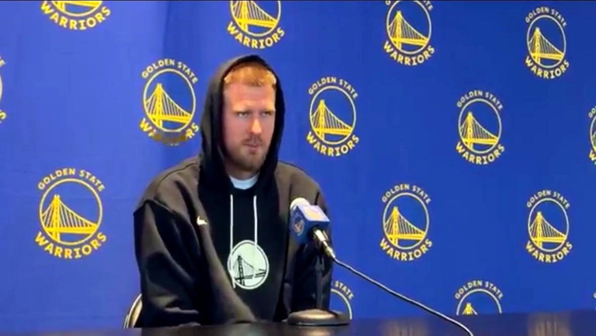 刚穿上勇士球衣，就要打老东家，这剧本真是绝了。

苦等半个多月，勇士球迷的新希望