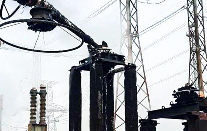 乌军袭击导致埃涅尔戈达尔全城断电
 
塔斯社梅利托波尔4月15日电 该市市长马克