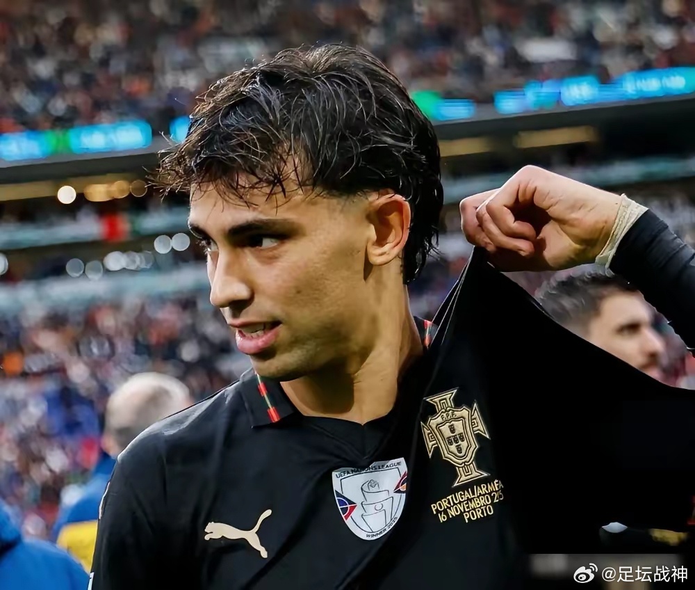 生活手记25岁，5100万欧元，菲利克斯在沙特被骂惨了。欧洲足坛炸了锅。一个25