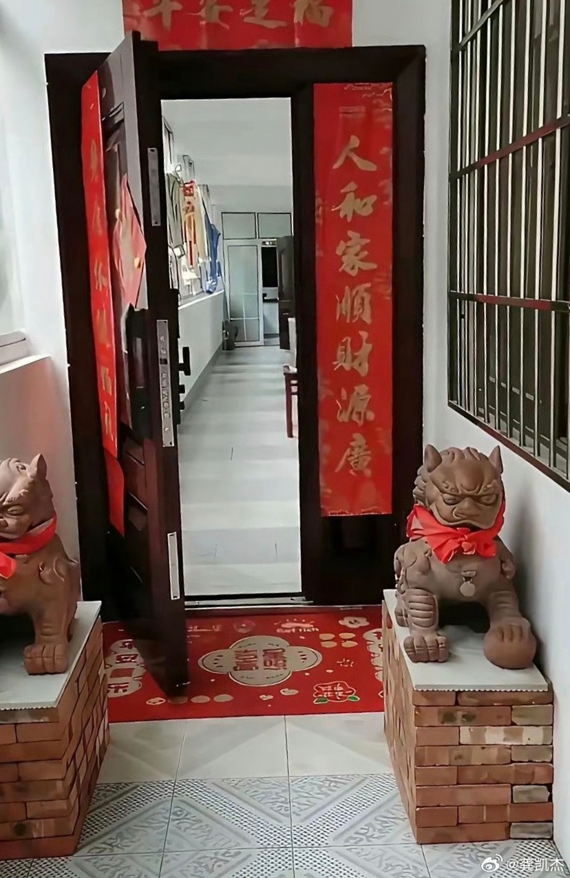 这是谁干的？[允悲] ​​​