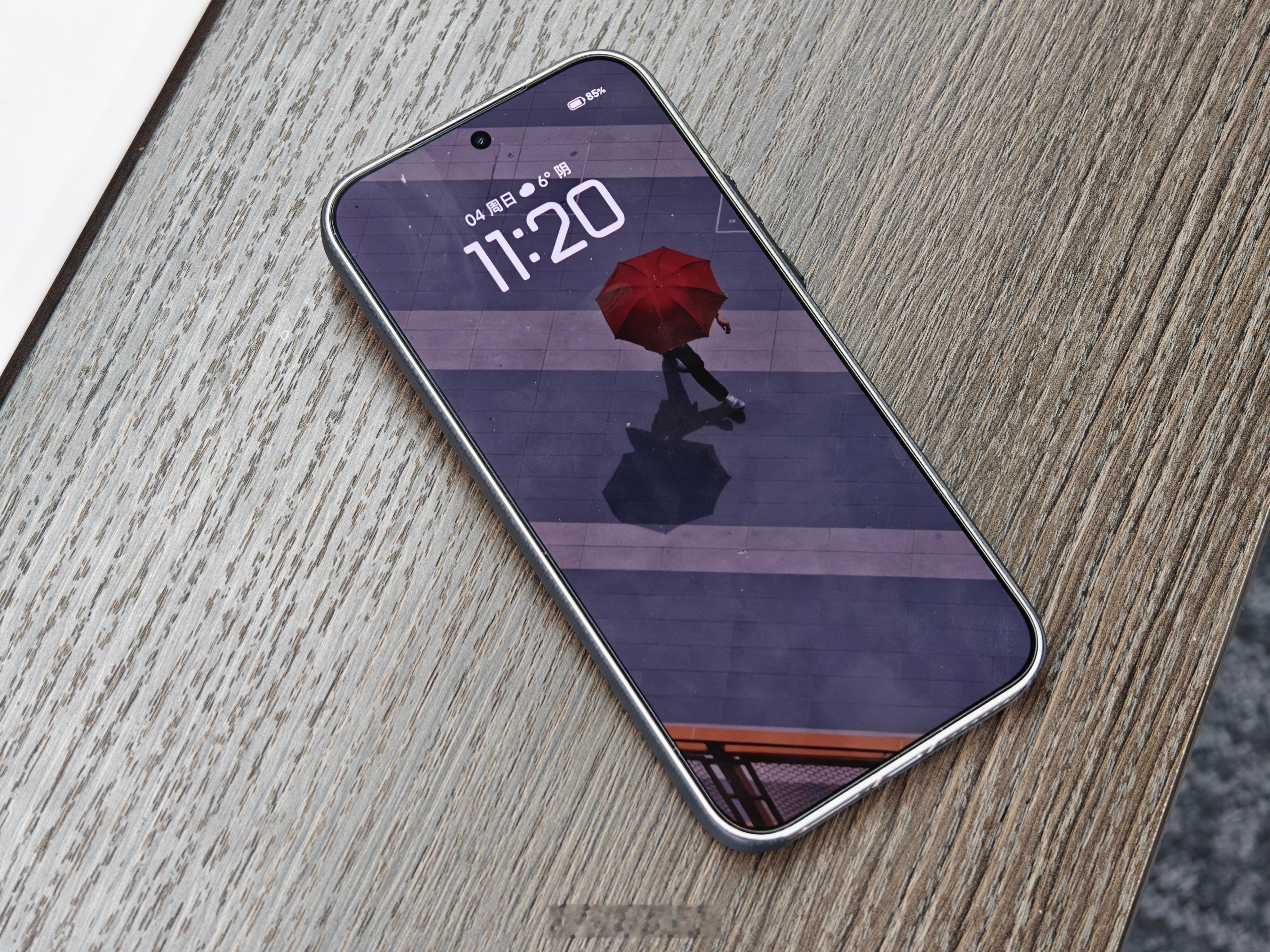 小米的徕卡主题很帅，就是不支持全屏AOD