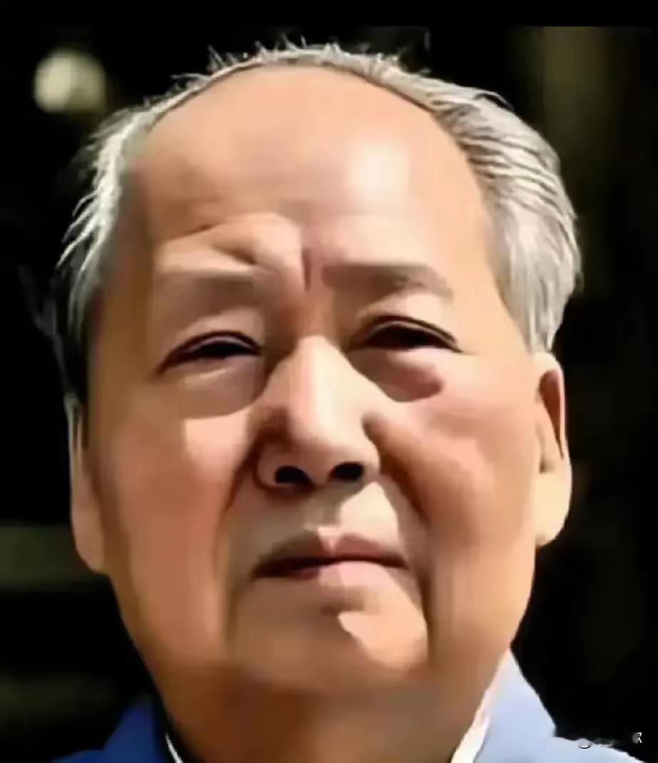 新中国刚成立的时候，一穷二白，工业基础几乎一片空白。毛泽东同志被称作我国社会主义