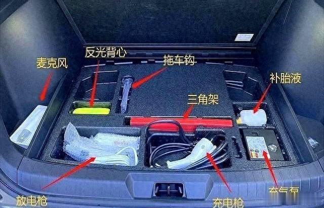 现在的车为什么没有备胎了超级车主在没遇到轮胎问题之前，我一直觉得备胎是个很鸡肋的